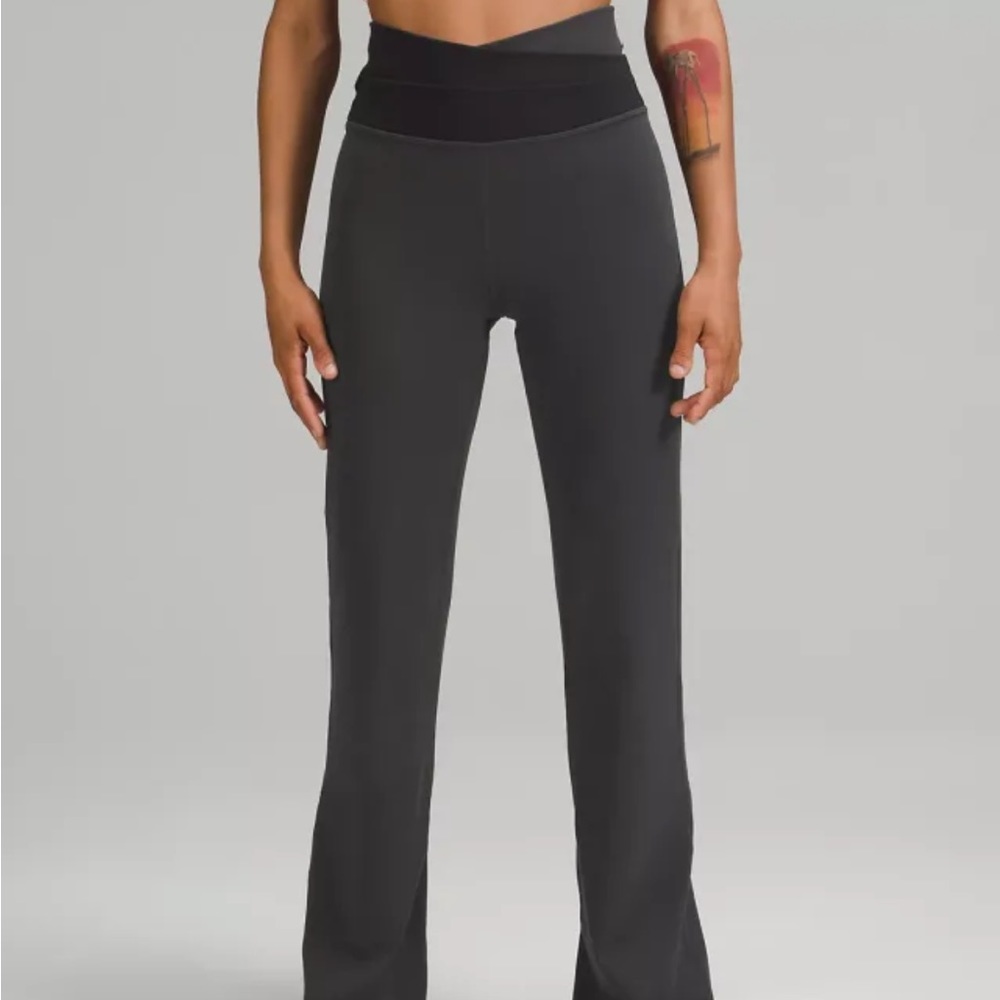 Throwback Astro Pants